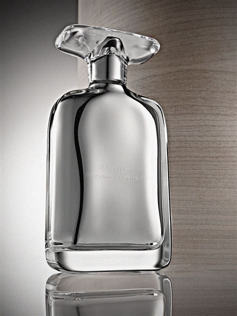 narciso rodriguez silver bottle|essence narcisso rodriguez.